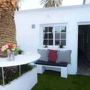 corralejo-main-street-apartment-ii-casa-lola.in-canary-islands.com/
