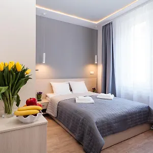 Platinia - Komfortowe Stare 3* Krasków