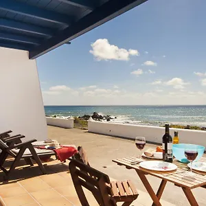 https://casita-lanzaocean-view.in-canary-islands.com