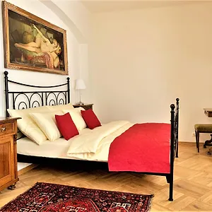 Small Luxury Palace 4* Πράγα