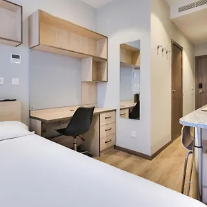 Albergue Livensa Living Feria 