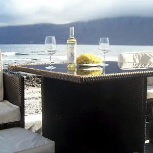 Holiday home Absolute Beachfront House Ii
